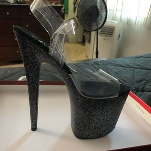 Pleaser USA Flamingo 808 Size 9